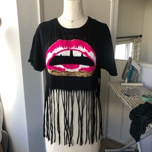 Appliqué cropped T-shirt with fringe